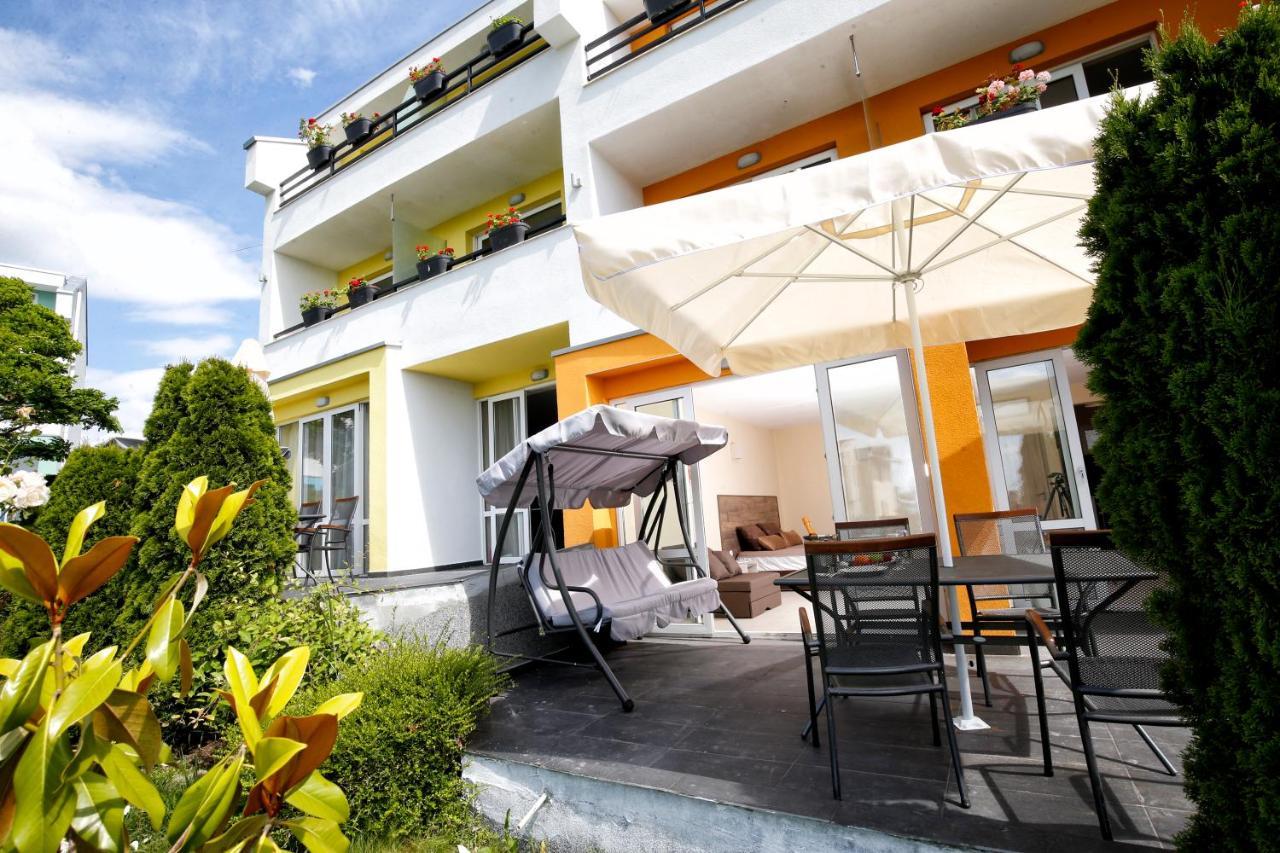 Stayinn Rainbow Houses Beachfront By Asteri Hotels Sunny Beach Esterno foto