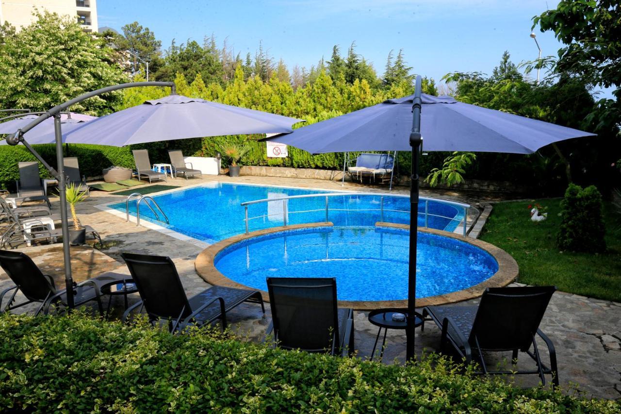 Stayinn Rainbow Houses Beachfront By Asteri Hotels Sunny Beach Esterno foto