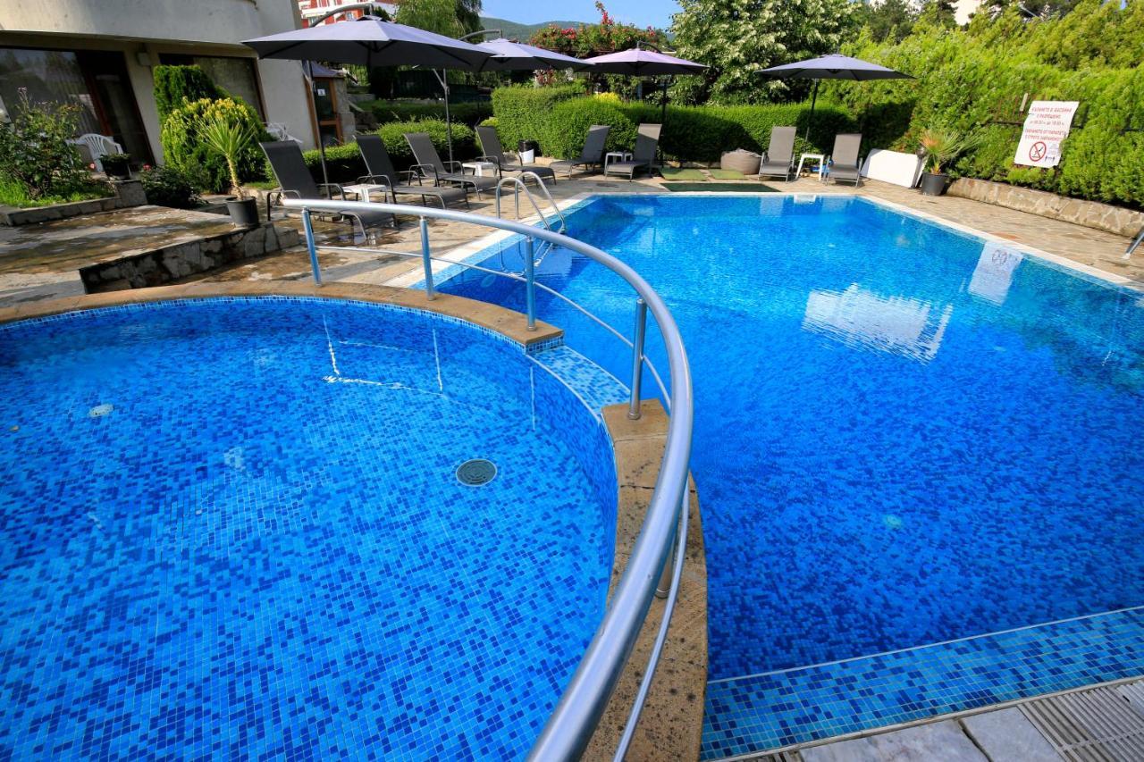 Stayinn Rainbow Houses Beachfront By Asteri Hotels Sunny Beach Esterno foto